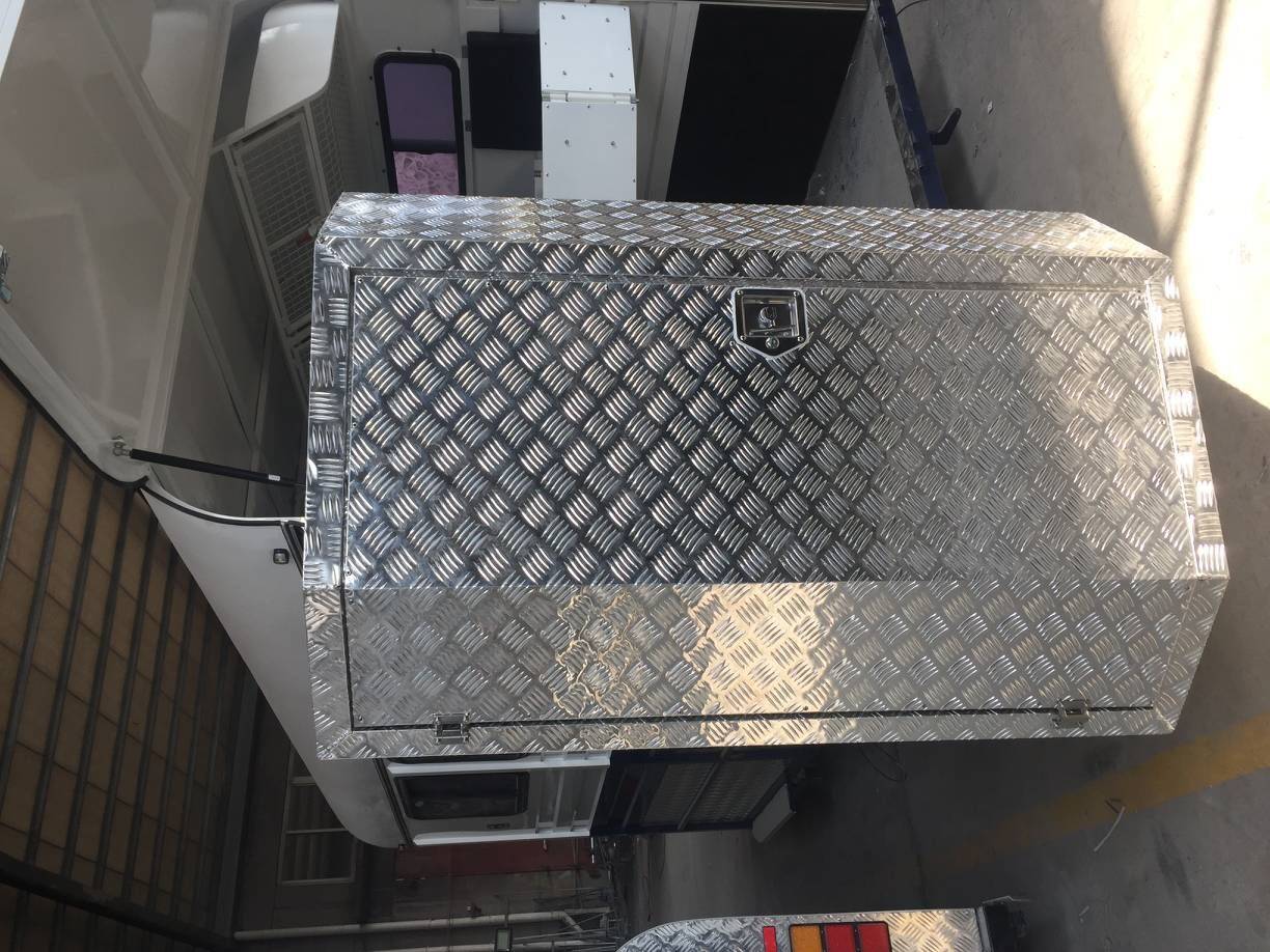 3 匹马的角度负载马浮标