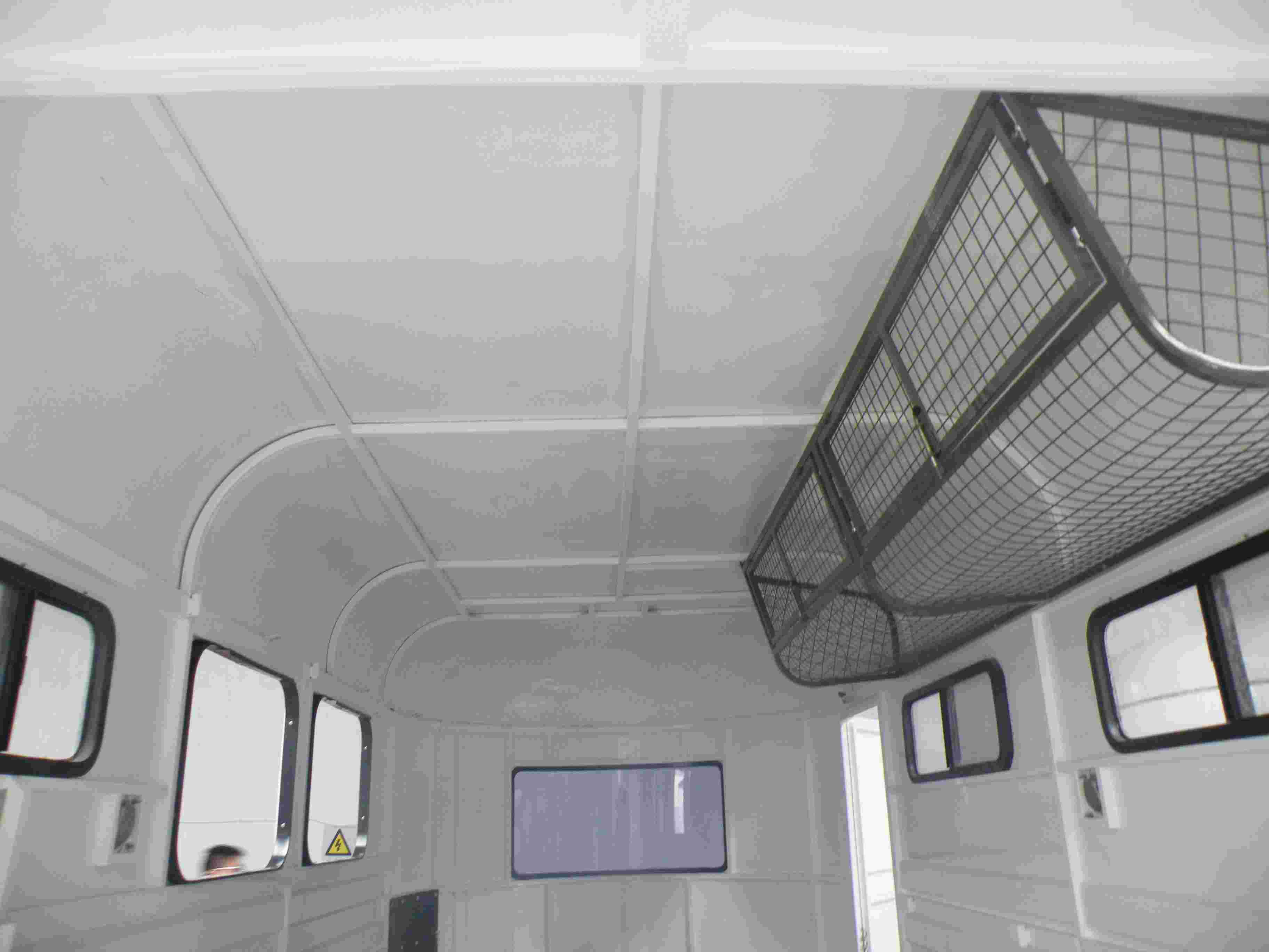 3 匹马的角度负载马浮标