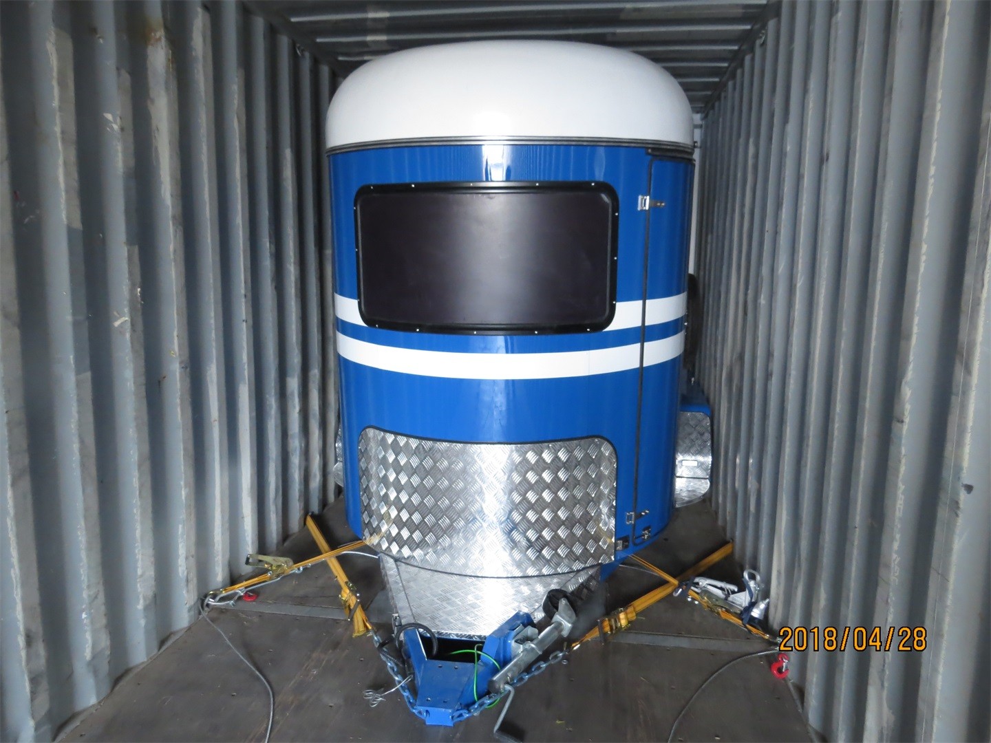 标准型 2 匹马浮马