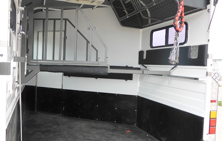 2匹马加长角度负载浮马