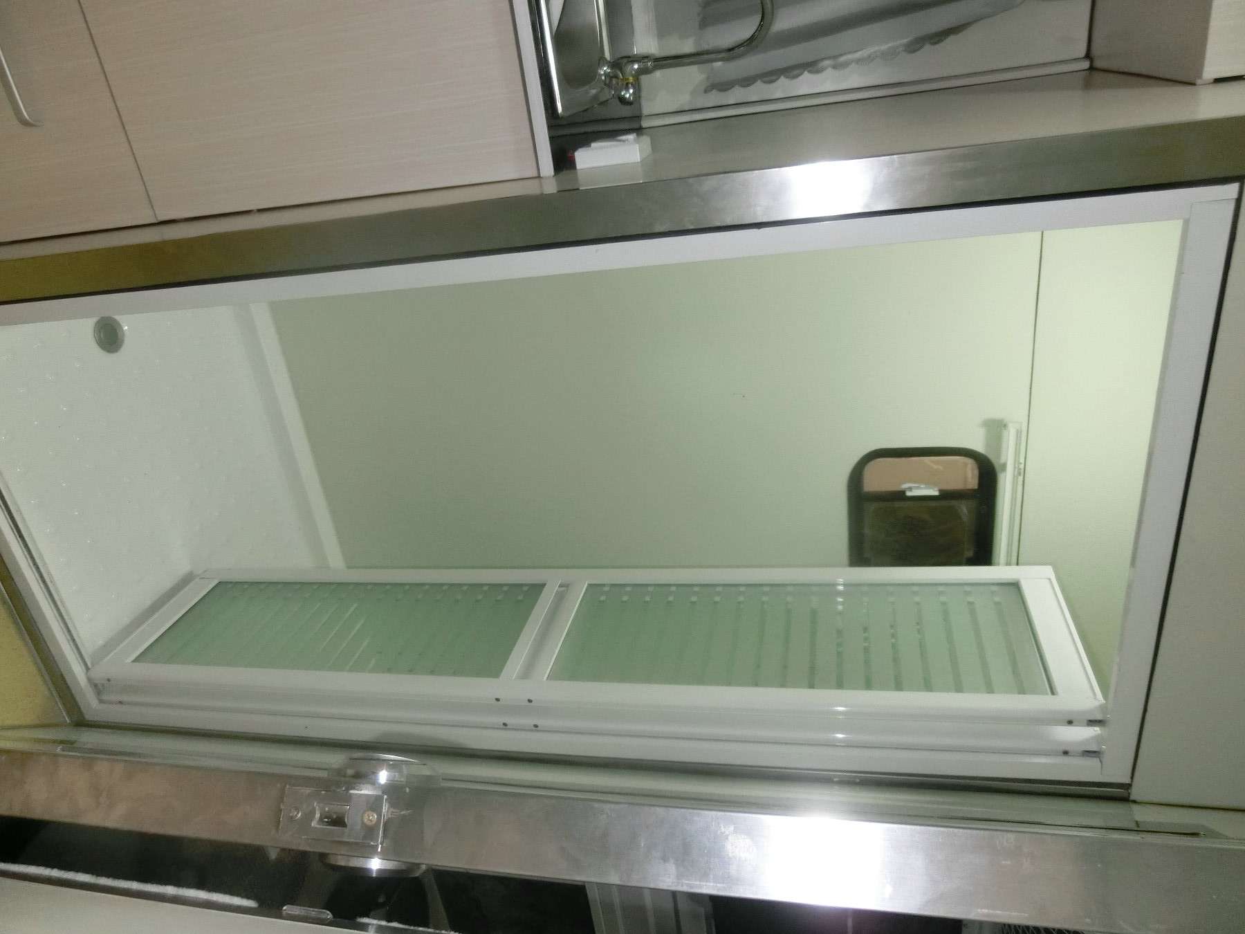 定制方形前马拖车