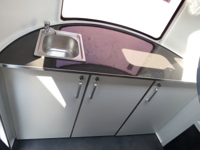 豪华2型马直载马拖车